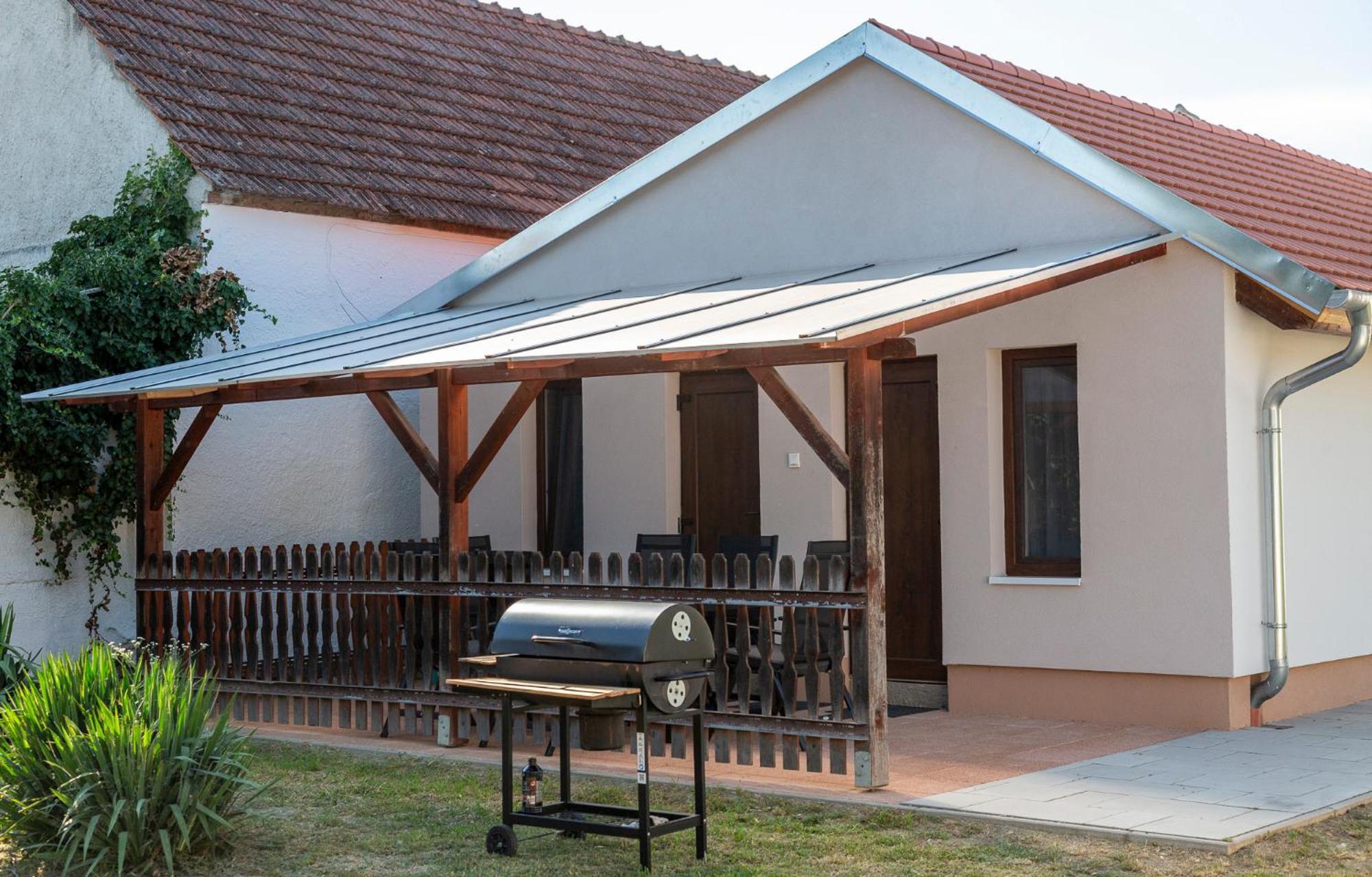 Park Apartman Sarrod Exterior foto