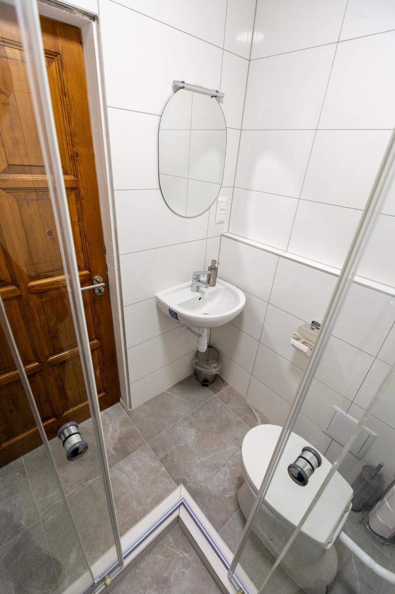 Park Apartman Sarrod Exterior foto